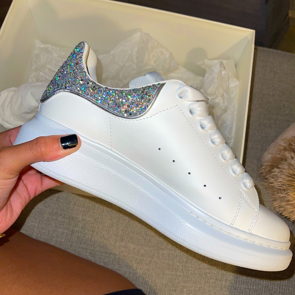 ALEXANDER MCQUEEN
Glitter-trimmed leather exaggerated-sole sneakers